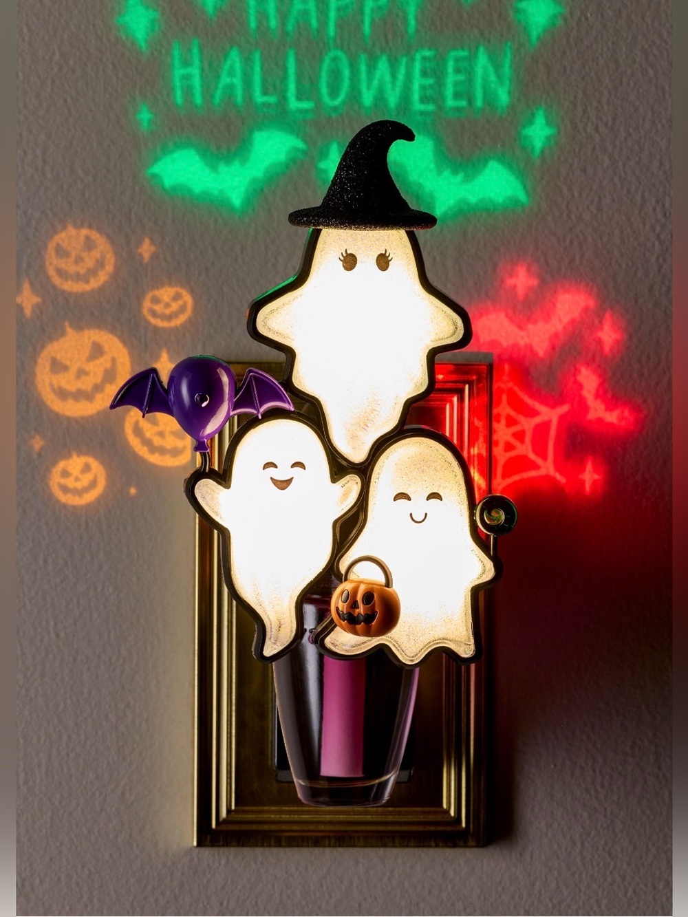 BBW GHOUL FRIENDS Projector Nightlight + SUMMERWEEN Wallflower Refills